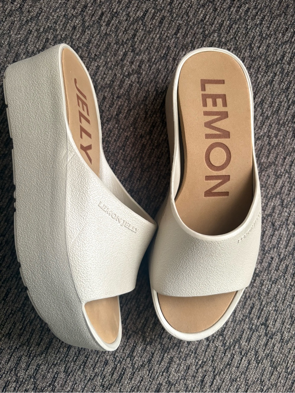 Lemon Jelly Sunny Platform Slides Sandals in Beige Women’s 7